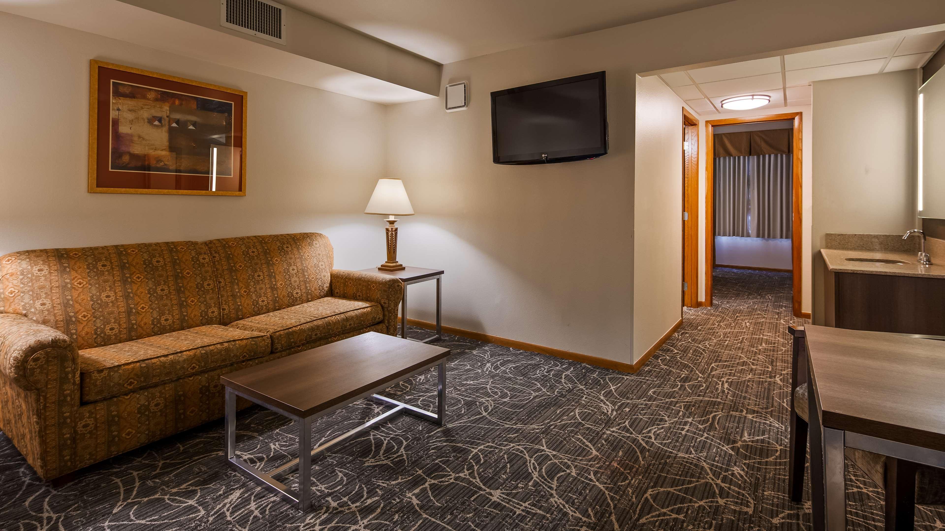 Best Western West Towne Suites Madison Extérieur photo
