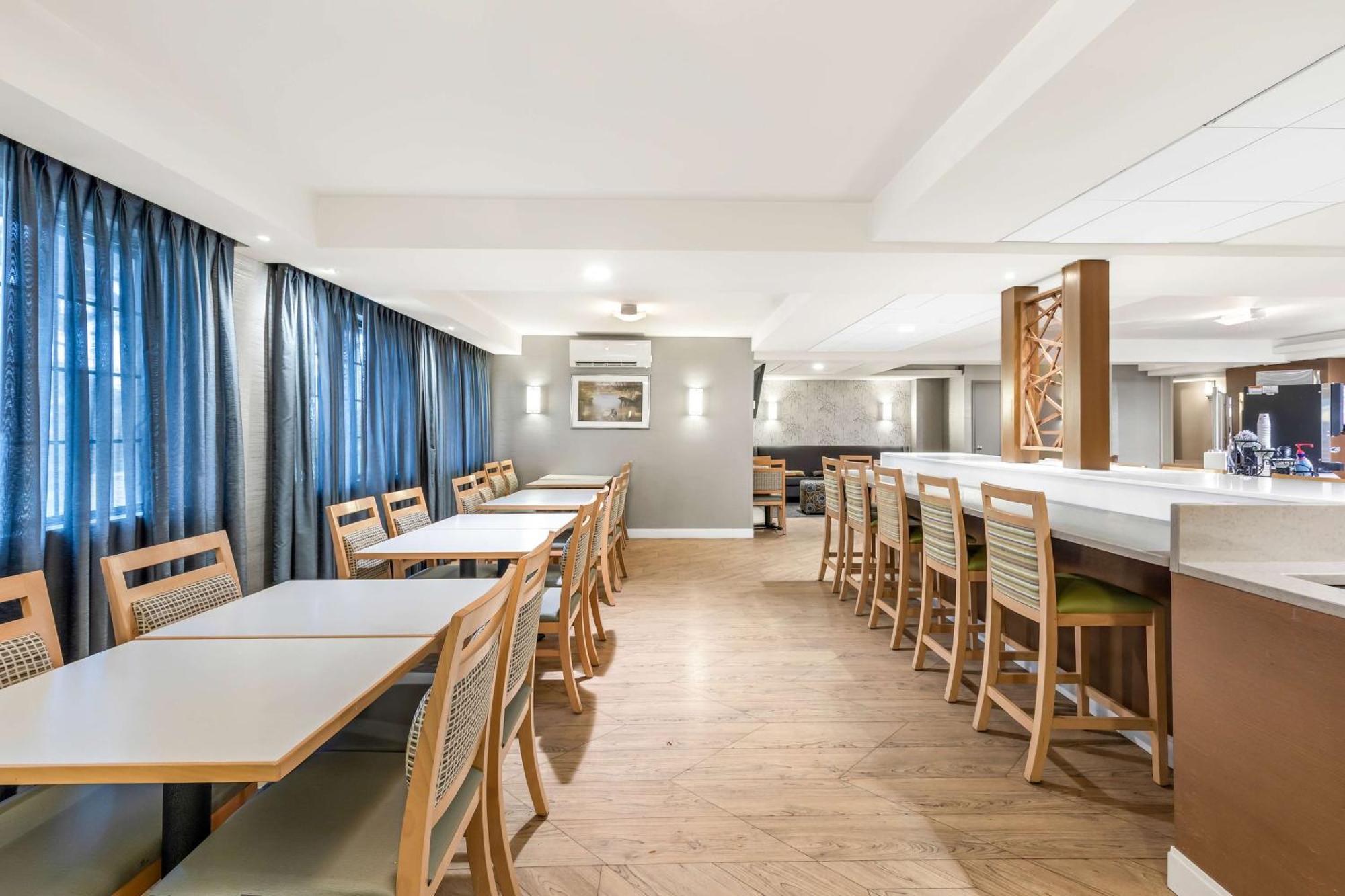 Best Western West Towne Suites Madison Extérieur photo